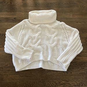 Women’s S White Turtleneck sweater